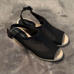 Easy Street Women's Black Espadrille Sandals